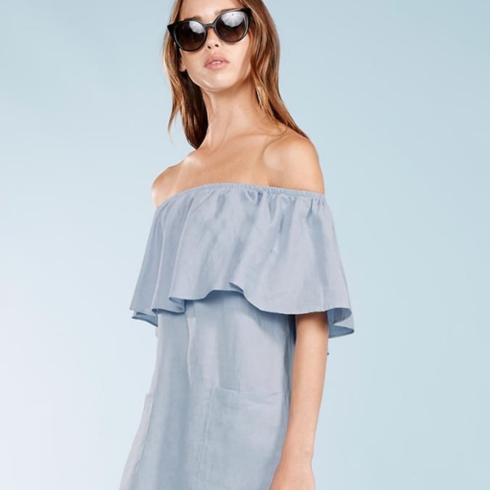 Reformation Off the Shoulder Mini | Size XS